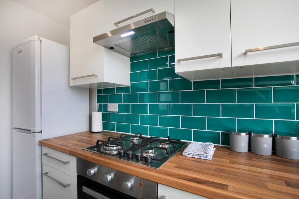 Cudworth House, Barnsley For Contractors & Families, Free Parking, High Speed Wifi Etc Villa Luaran gambar