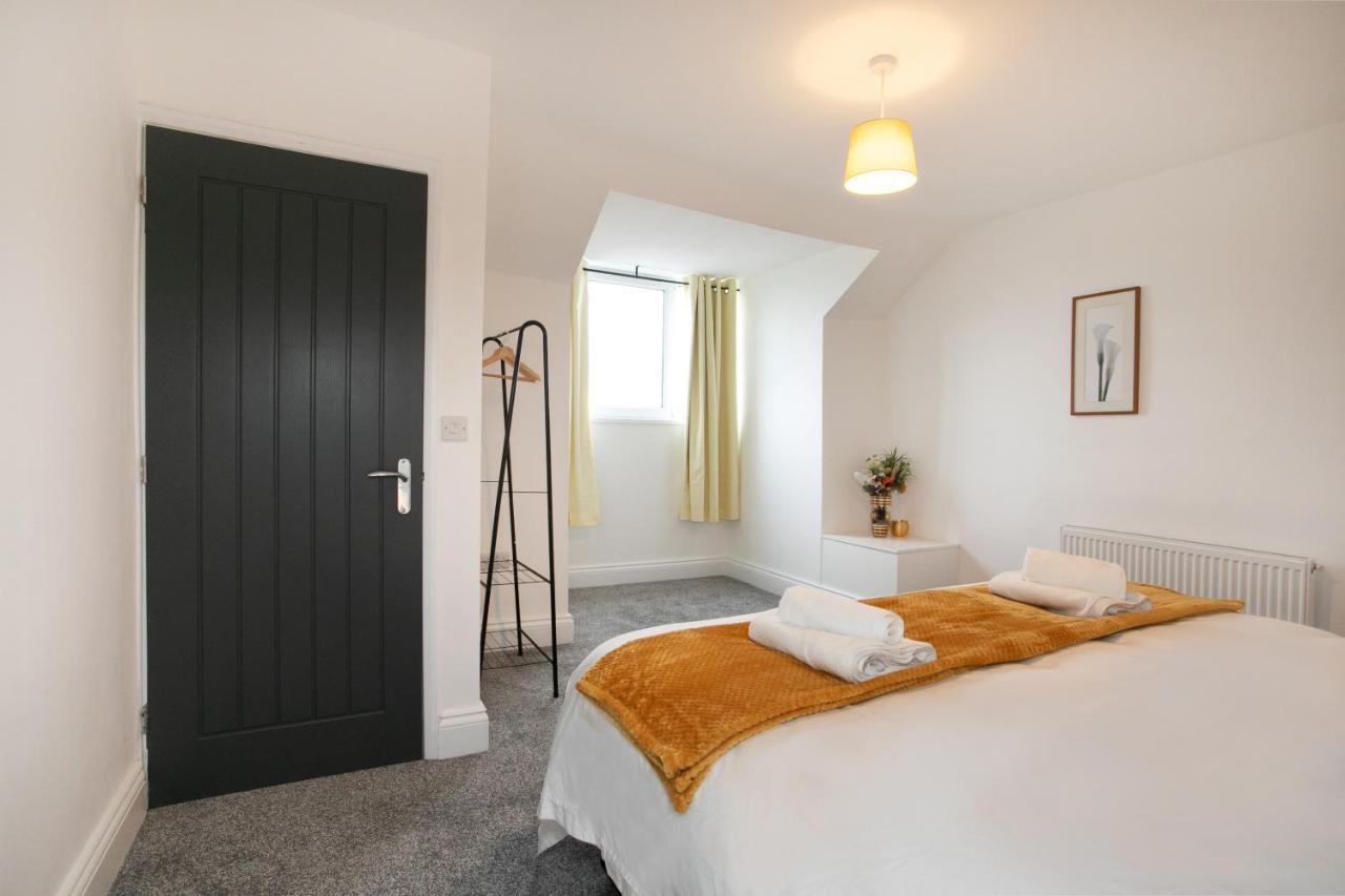 Cudworth House, Barnsley For Contractors & Families, Free Parking, High Speed Wifi Etc Villa Luaran gambar