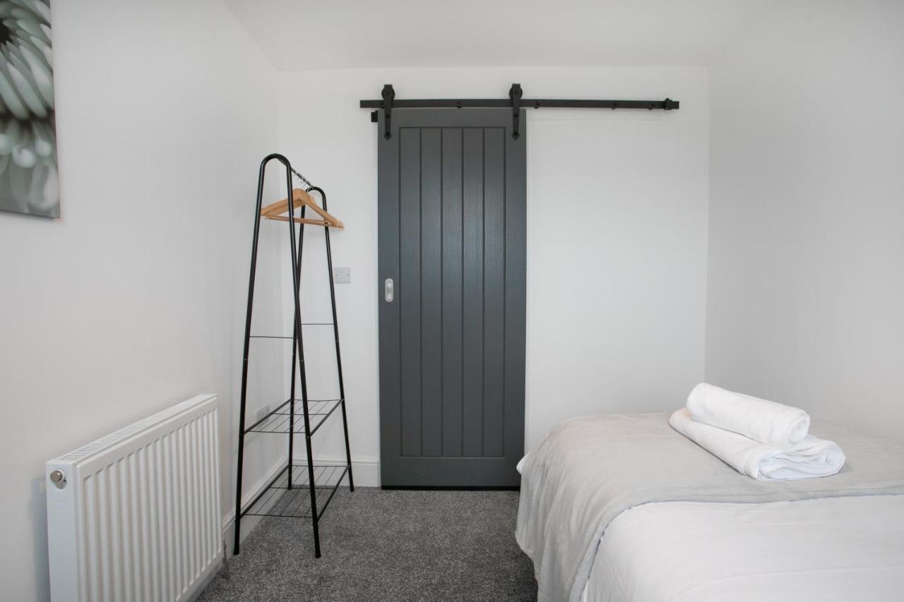 Cudworth House, Barnsley For Contractors & Families, Free Parking, High Speed Wifi Etc Villa Luaran gambar